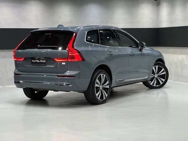 VOLVO XC60 T8 RECHARGE INSCRIPITION - Imagem 2