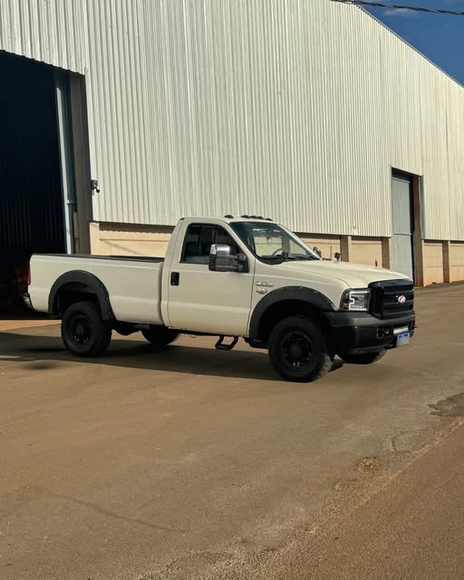 FORD F-250 XLT - Imagem 9