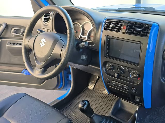 SUZUKI JIMNY 4SPORT - Imagem 8