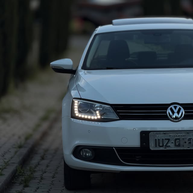 VOLKSWAGEN JETTA TSI - Imagem 15