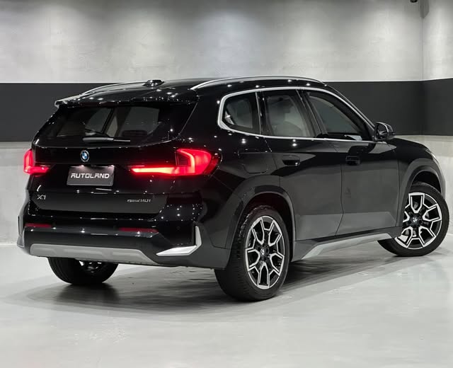 BMW X1 SDRIVE20I X-LINE - Imagem 6