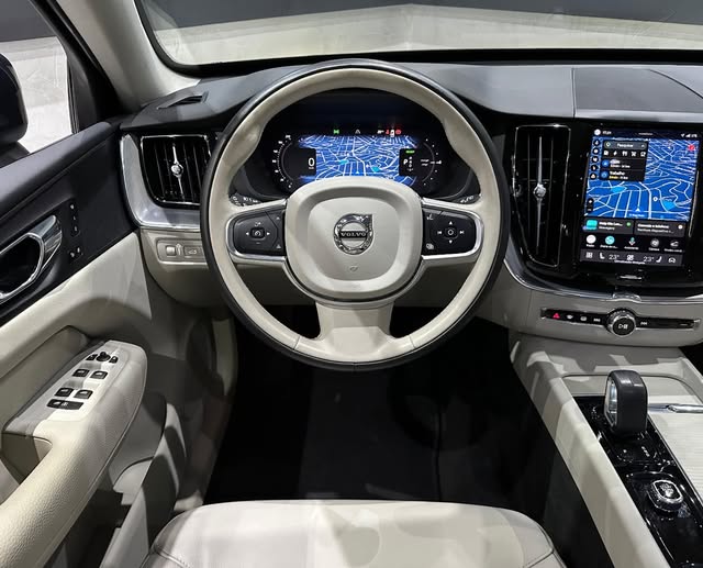 VOLVO XC60 T8 RECHARGE INSCRIPTION EXPRESSION - Imagem 7