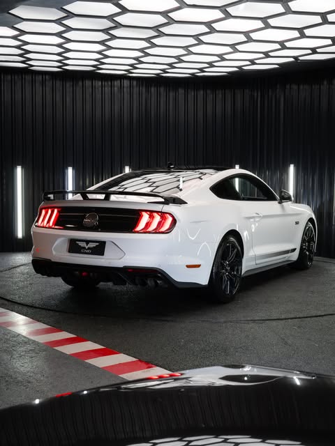 FORD MUSTANG - Imagem 7