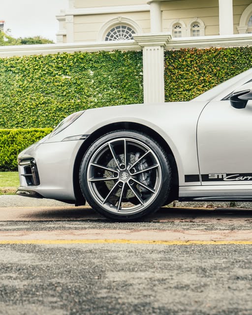 PORSCHE 911 CARRERA - Imagem 8