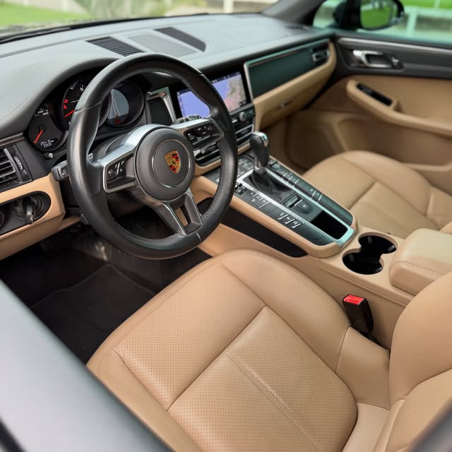 PORSCHE MACAN - Imagem 5