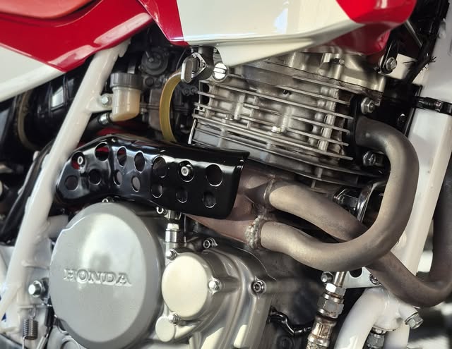 HONDA XR 650 L - Imagem 12