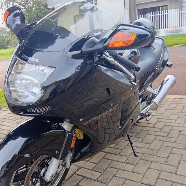 HONDA CBR 1100 XX SUPER BLACKBIRD - Imagem 6