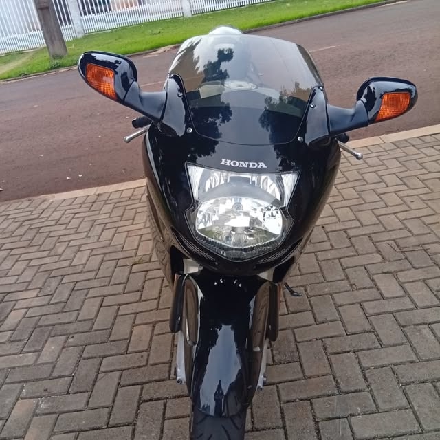 HONDA CBR 1100 XX SUPER BLACKBIRD - Imagem 8