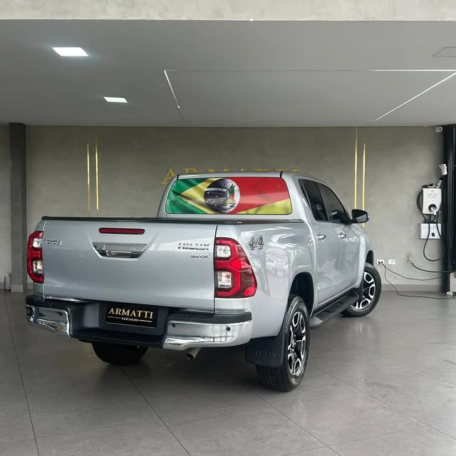 TOYOTA HILUX SRX - Imagem 5
