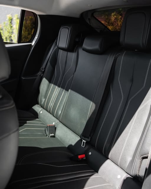 PEUGEOT 208 GRIFFE - Imagem 9