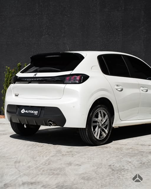 PEUGEOT 208 GRIFFE - Imagem 10