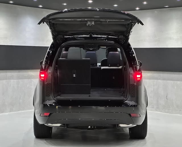 LAND ROVER DISCOVERY D300 TURBO DIESEL MHEV METROPOLITAN EDITION - Imagem 10