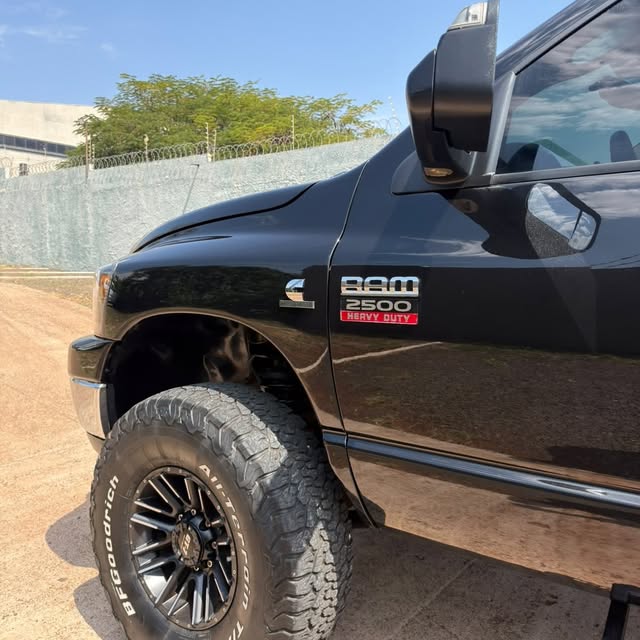 DODGE RAM 2500HD CS - Imagem 3