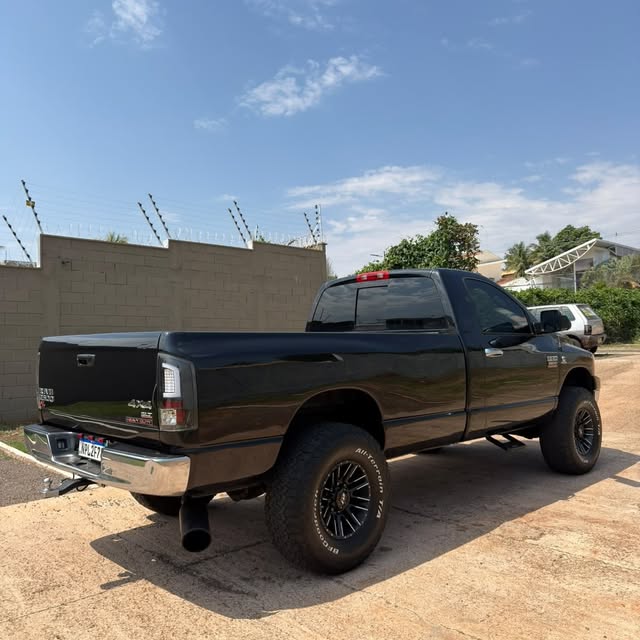DODGE RAM 2500HD CS - Imagem 4