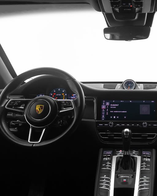 PORSCHE MACAN GTS - Imagem 3