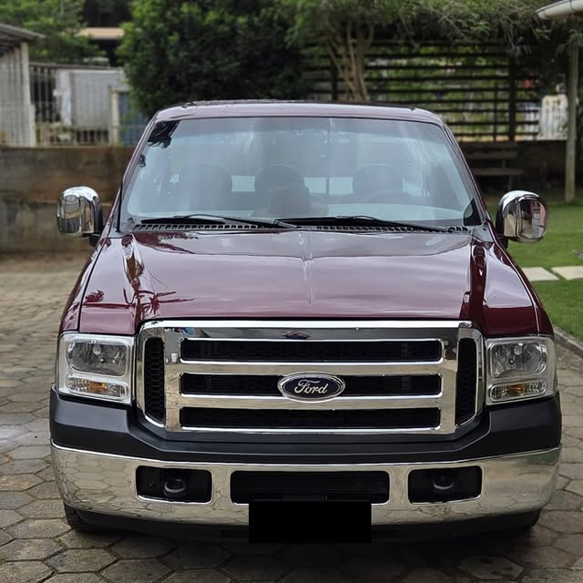 FORD F-250 XLT-L - Imagem 6