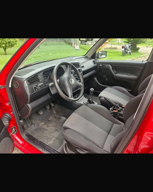 VOLKSWAGEN GOLF - Imagem 3