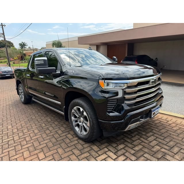 CHEVROLET SILVERADO HIGH COUNTRY - Imagem 3