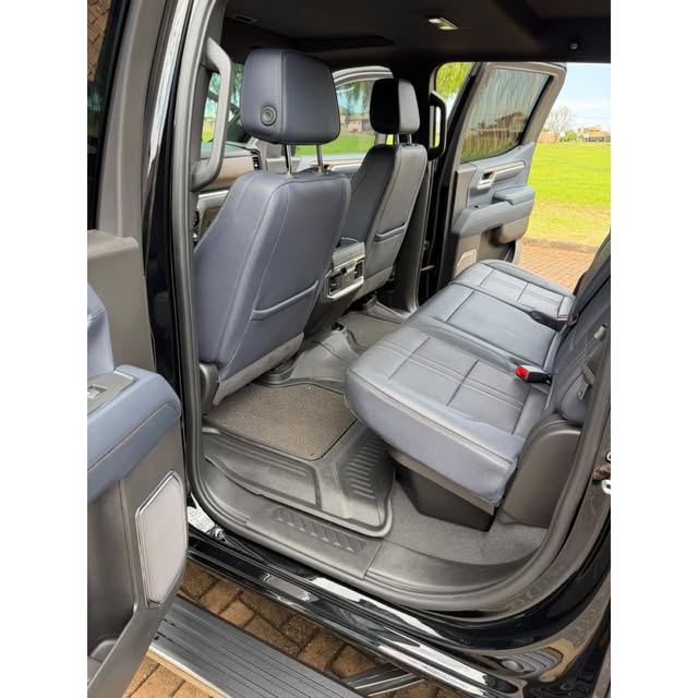 CHEVROLET SILVERADO HIGH COUNTRY - Imagem 9