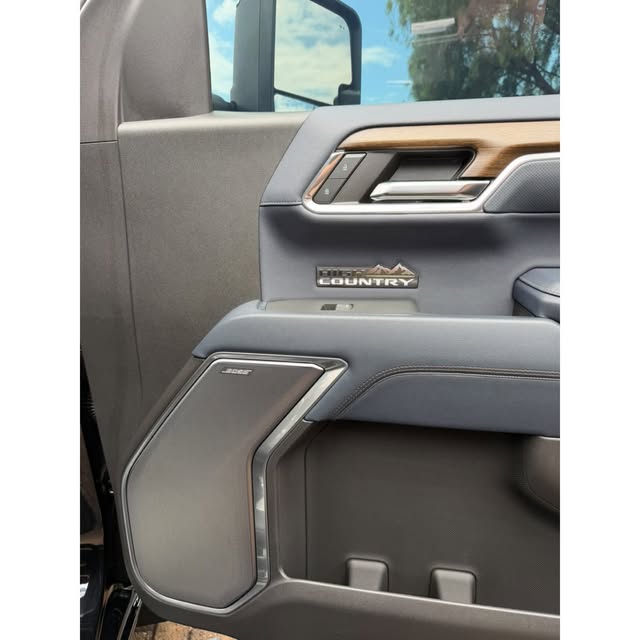 CHEVROLET SILVERADO HIGH COUNTRY - Imagem 10