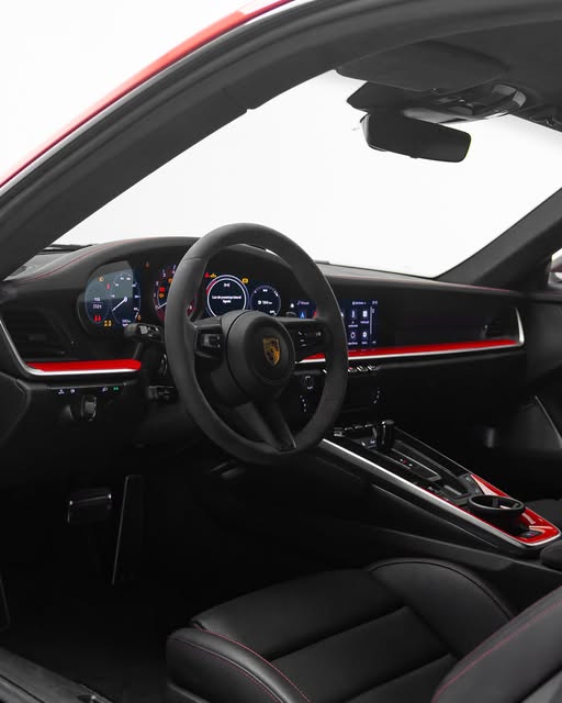 PORSCHE 911 TURBO S - Imagem 3