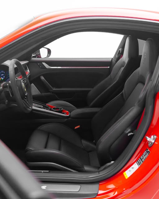 PORSCHE 911 TURBO S - Imagem 4