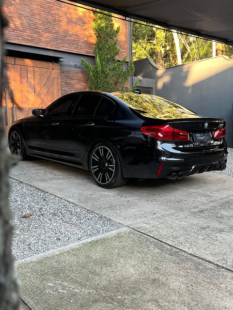 BMW M5 - Imagem 3