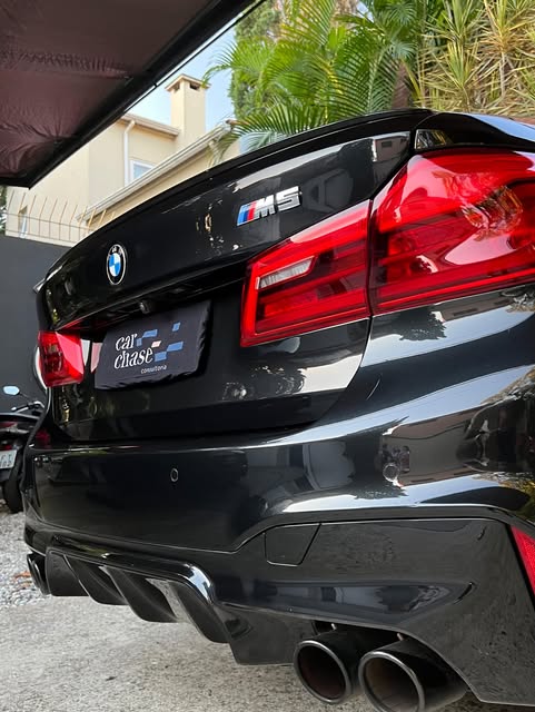 BMW M5 - Imagem 6