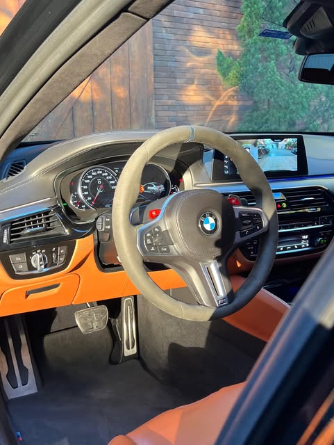 BMW M5 - Imagem 9