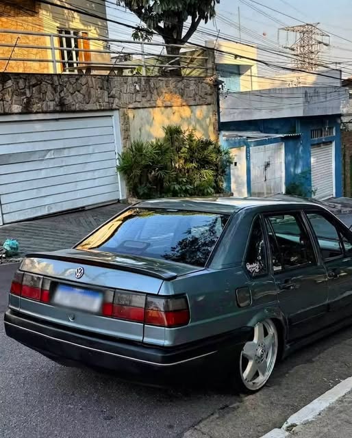 VOLKSWAGEN SANTANA GLS - Imagem 4