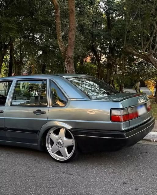 VOLKSWAGEN SANTANA GLS - Imagem 8