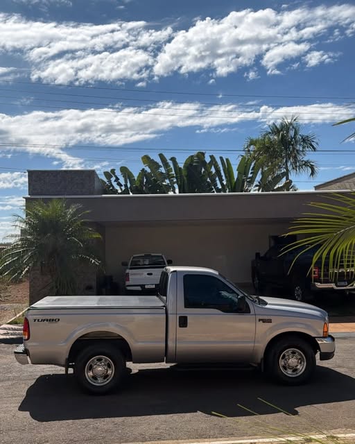 FORD F-250 XL-L - Imagem 6