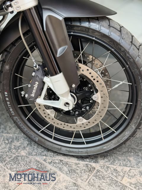 BMW R 1250 GS ADVENTURE TRIPLE BLACK OPTION 719 - Imagem 14