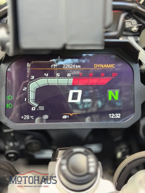 BMW R 1250 GS ADVENTURE TRIPLE BLACK OPTION 719 - Imagem 7