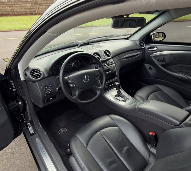 MERCEDES-BENZ CLK 320 COUPÉ - Imagem 6