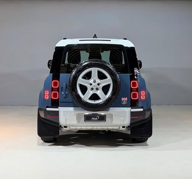 LAND ROVER DEFENDER P300 90 SE - Imagem 7