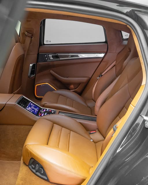 PORSCHE PANAMERA TURBO S E-HYBRID - Imagem 5