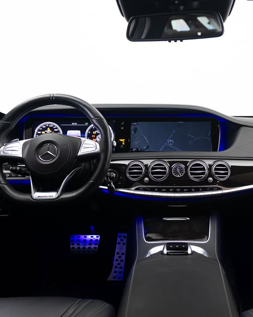 BRABUS ROCKET - Imagem 3