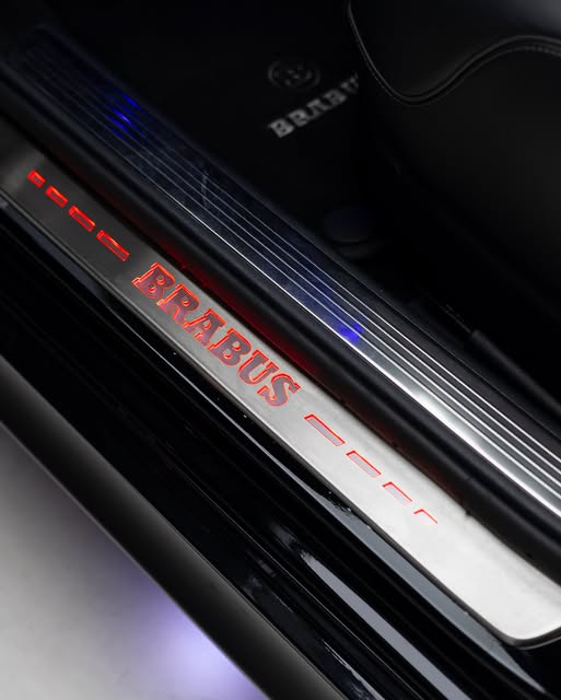 BRABUS ROCKET - Imagem 8