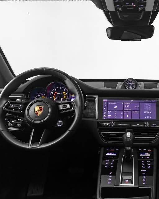 PORSCHE MACAN GTS - Imagem 3
