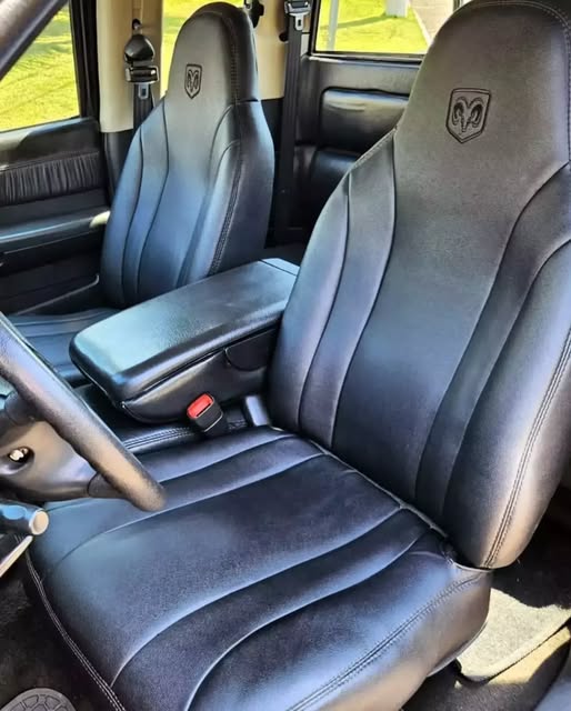 DODGE DAKOTA RT - Imagem 4