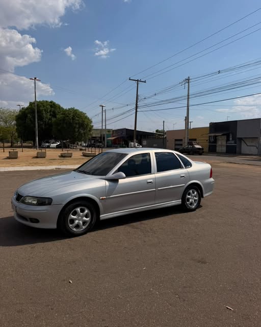 GM VECTRA MILLENIUN - Imagem 3