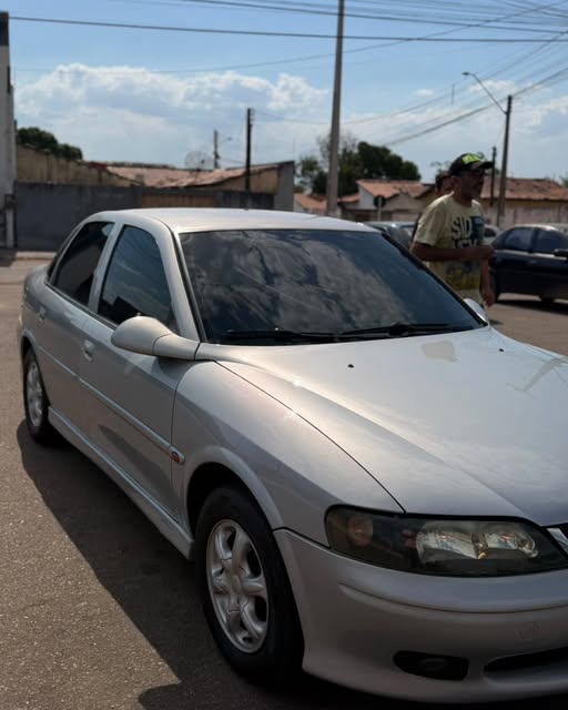 GM VECTRA MILLENIUN - Imagem 5