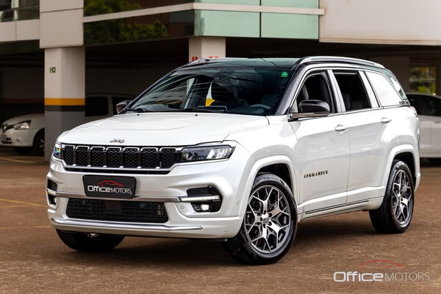 JEEP COMMANDER OVERLAND T270 - Imagem 1