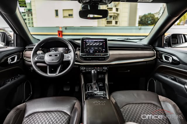JEEP COMMANDER OVERLAND T270 - Imagem 8