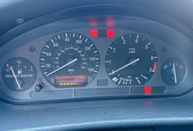 BMW 325I - Imagem 17