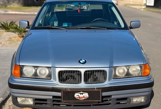 BMW 325I - Imagem 6
