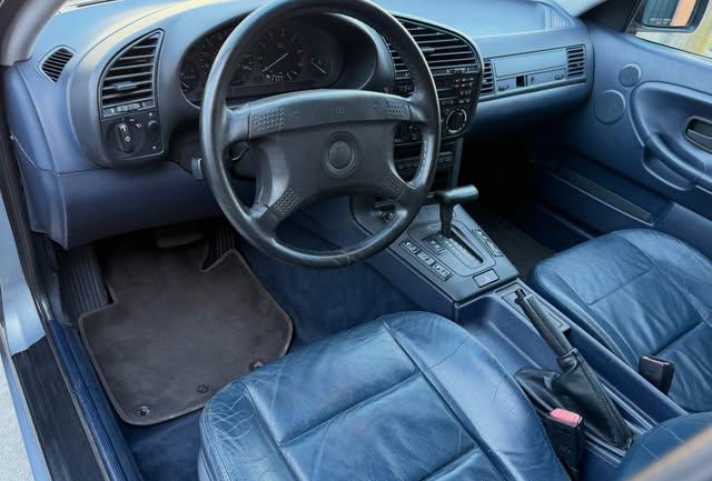 BMW 325I - Imagem 8