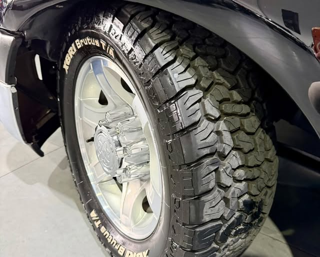 FORD F-250 XLT-L - Imagem 12