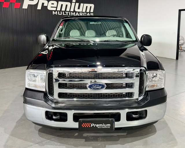 FORD F-250 XLT-L - Imagem 4